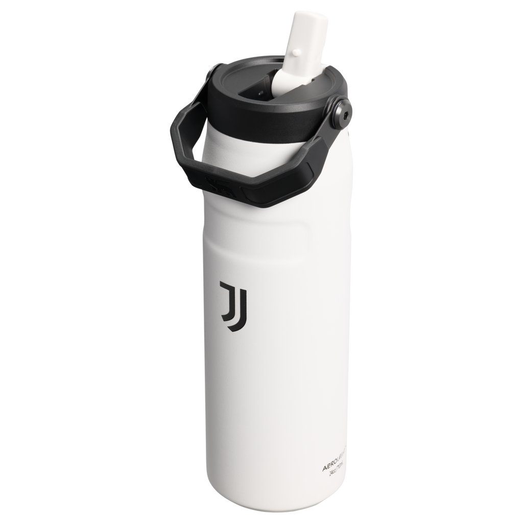 Stanley x Juventus IceFlow Flip Straw 2.0 Bottle 24 oz – Limited Edition Insulated Water Bottle for Soccer Fans