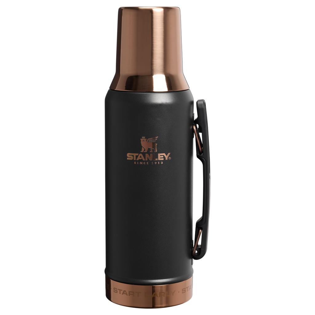 Messi x Stanley High Precision Flow Mate System 1.3 qt GOAT Collection – Insulated Mate Set for Soccer Fans